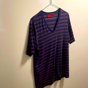 2010 style v neck very soft